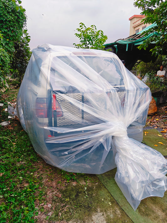 Flood Proof Bag - Professional Flood Protection Bag for Vehicle- Seamless Zipperless Design for Maximum Waterproof Seal - Eco-Friendly and Reusable Flood Defense Solution